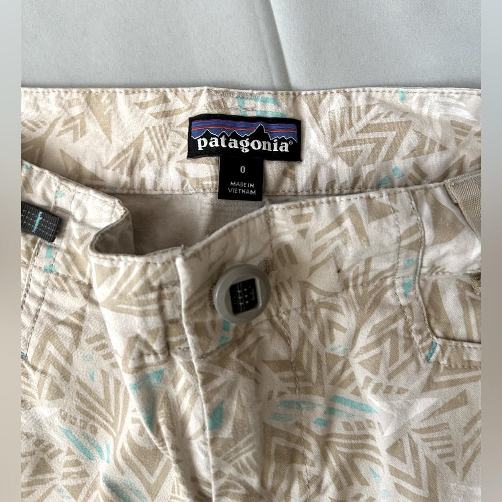 Patagonia Venga Rock Capris Hiking pants size 0